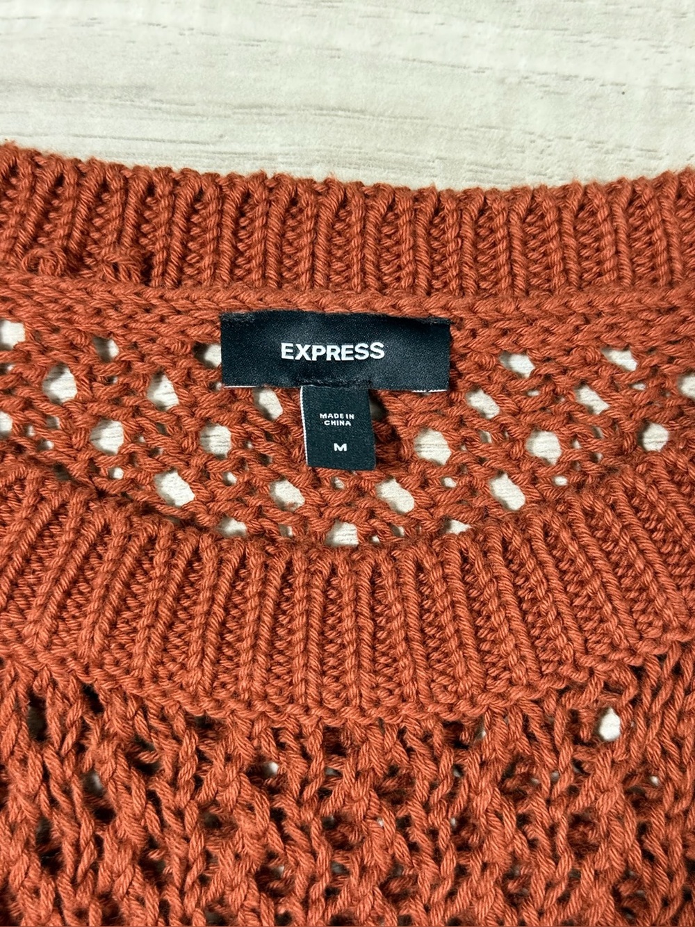 NWOT Express Open-Knit Short Sleeve Sweater in Rust - Picture 3 of 9